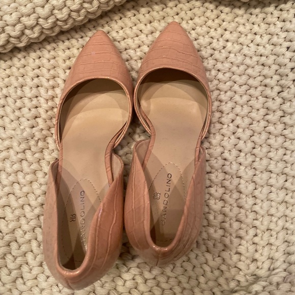 Light Pink Bandolino Heels - Picture 3 of 4